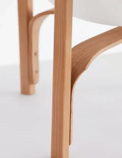 Cesta bord- / gulvlampe