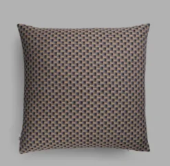 ISAK Far Away Blue – pute