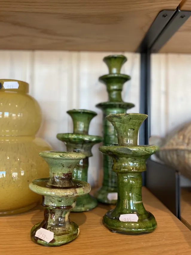 Lysestake i keramikk -Grønn