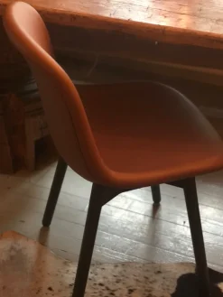 Neu 13 Cognacfarget skinn