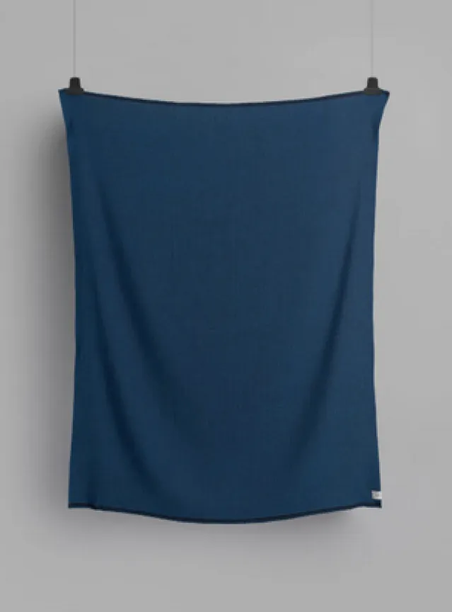 Picnic Pledd – Dark Petrol