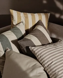 Strand utepute – Carob brown/Parchment