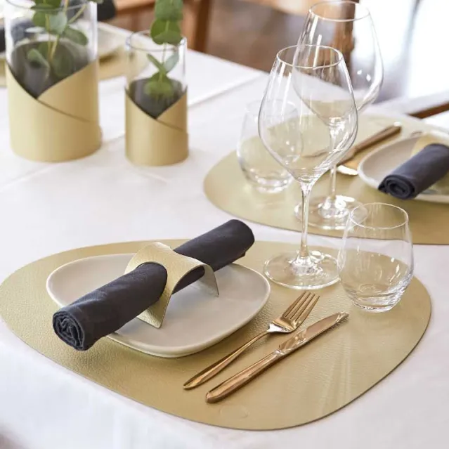 Table mat curve L Hippo Gold