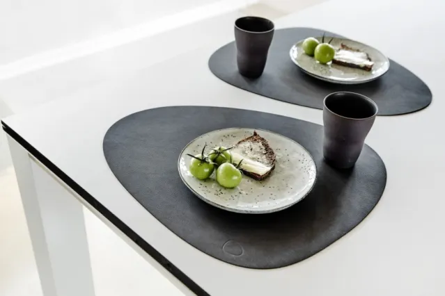 Table mat curve L Nupo Antracite