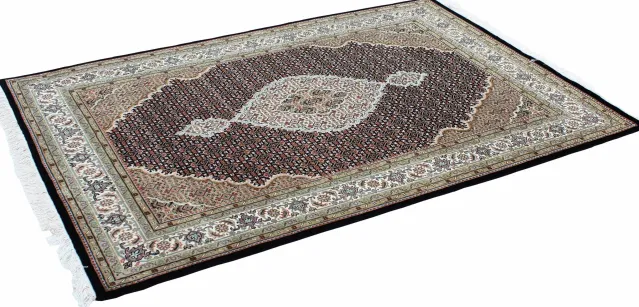 Tabriz Indi Black Cream gulvteppe