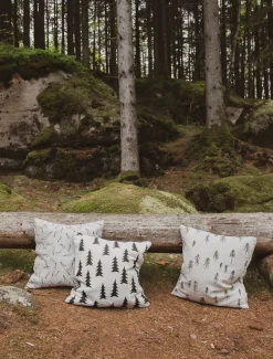 Tall – brodert putetrekk