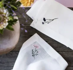 Tøyserviett Flora – Villgulrot
