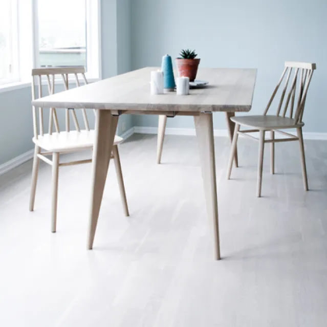 Viken Spisebord – white oiled – 180